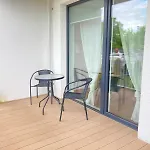 001 * Kołobrzeg