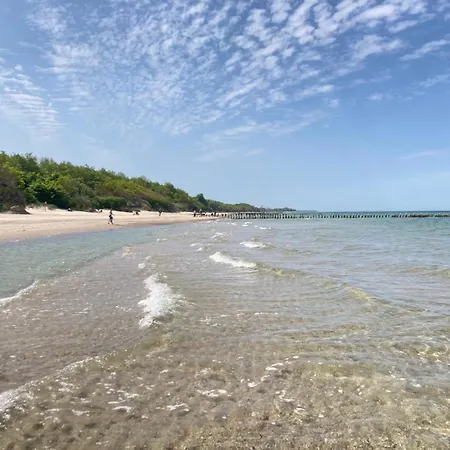001 * Kołobrzeg